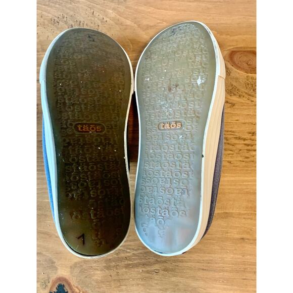 Taos EZ Soul Women's Size 7 Shoes Blue Wash Canvas Slip On Mule Sneakers - Picture 12 of 15